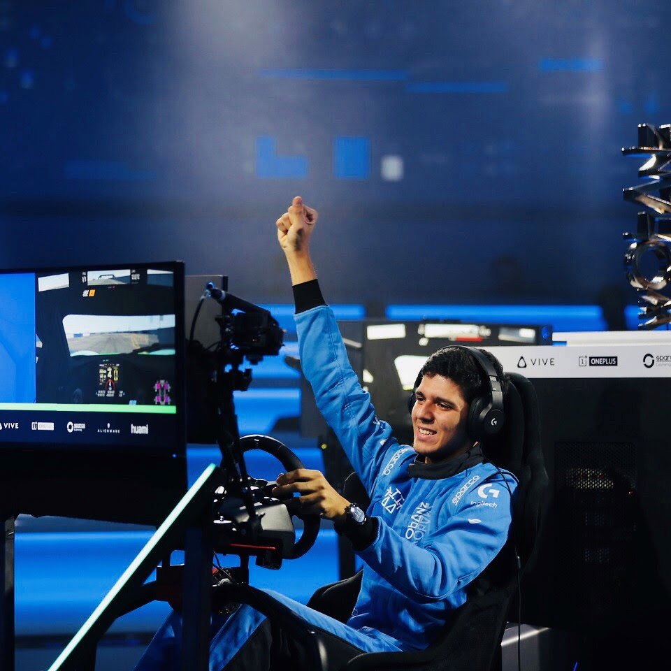 Fernando Alonso’s eSports racing team confirms line-up for 2019